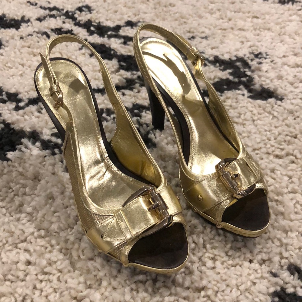 Burberry Gold Buckle 4” Heels